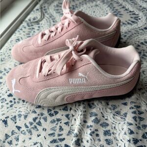 NWOT Puma Speedcat Pink Suede Shoes